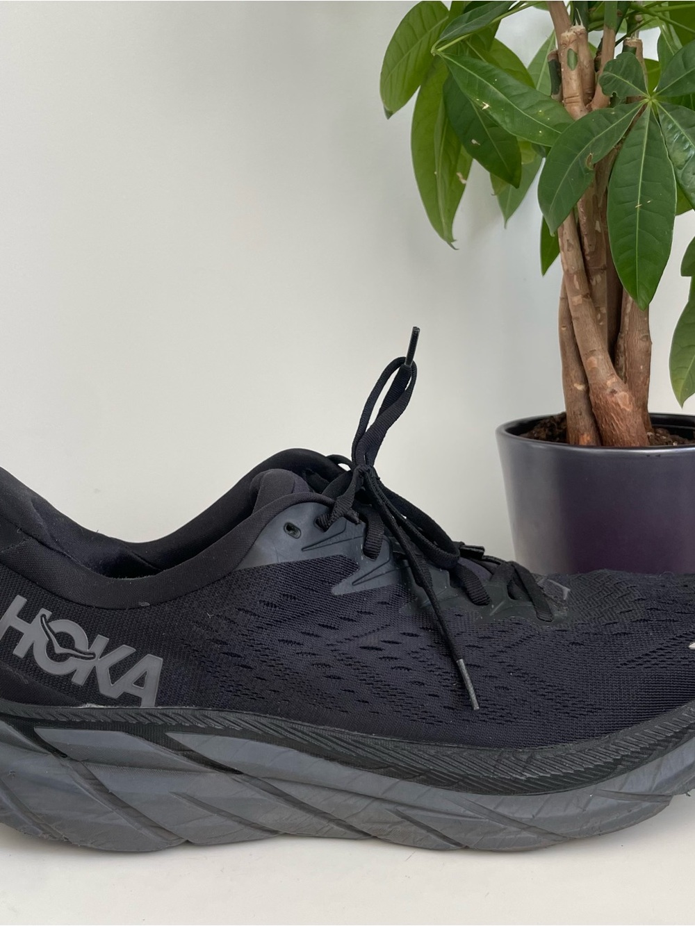 Men Size 14 Hoka One One Clifton 8
Black Running Shoes
